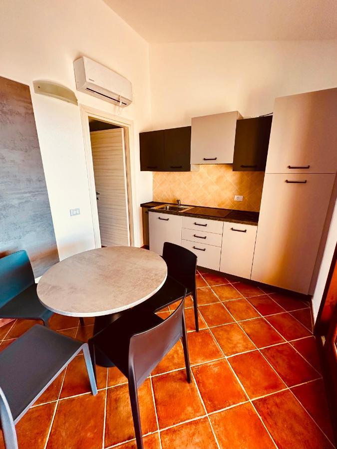 Rocce Rosse Sardinia Aparthotel Isola Rossa Buitenkant foto