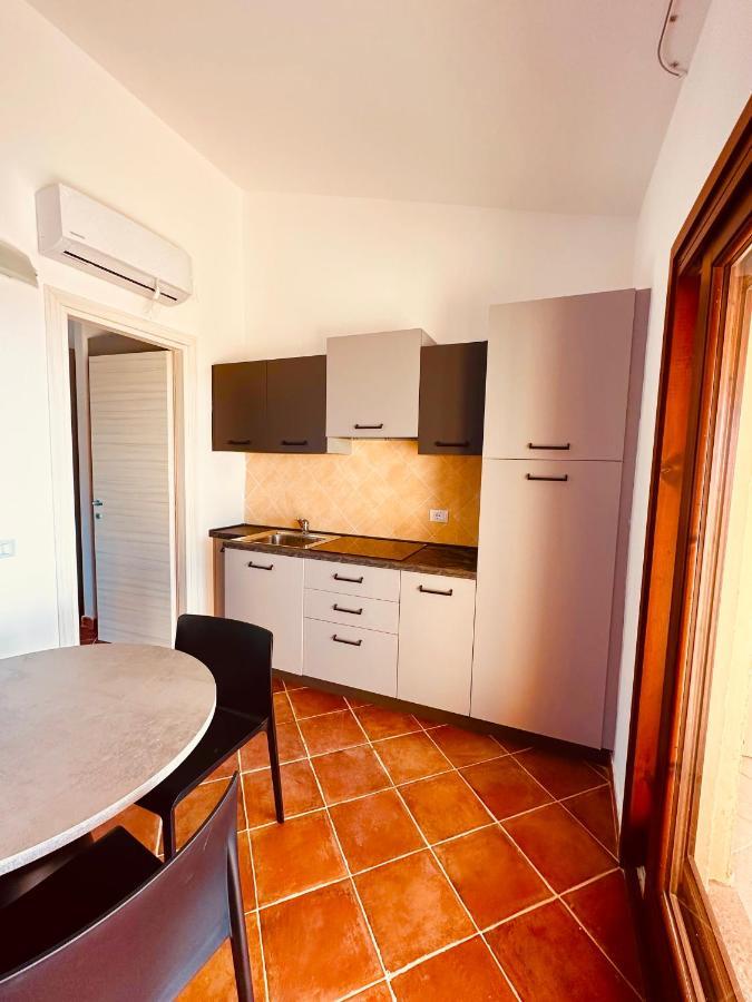 Rocce Rosse Sardinia Aparthotel Isola Rossa Buitenkant foto
