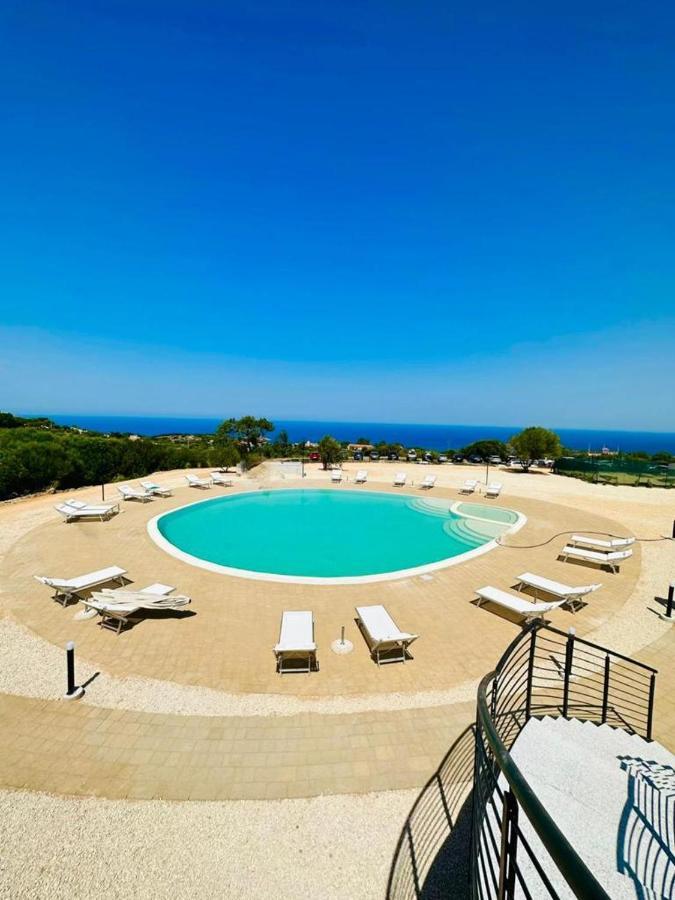 Rocce Rosse Sardinia Aparthotel Isola Rossa Buitenkant foto